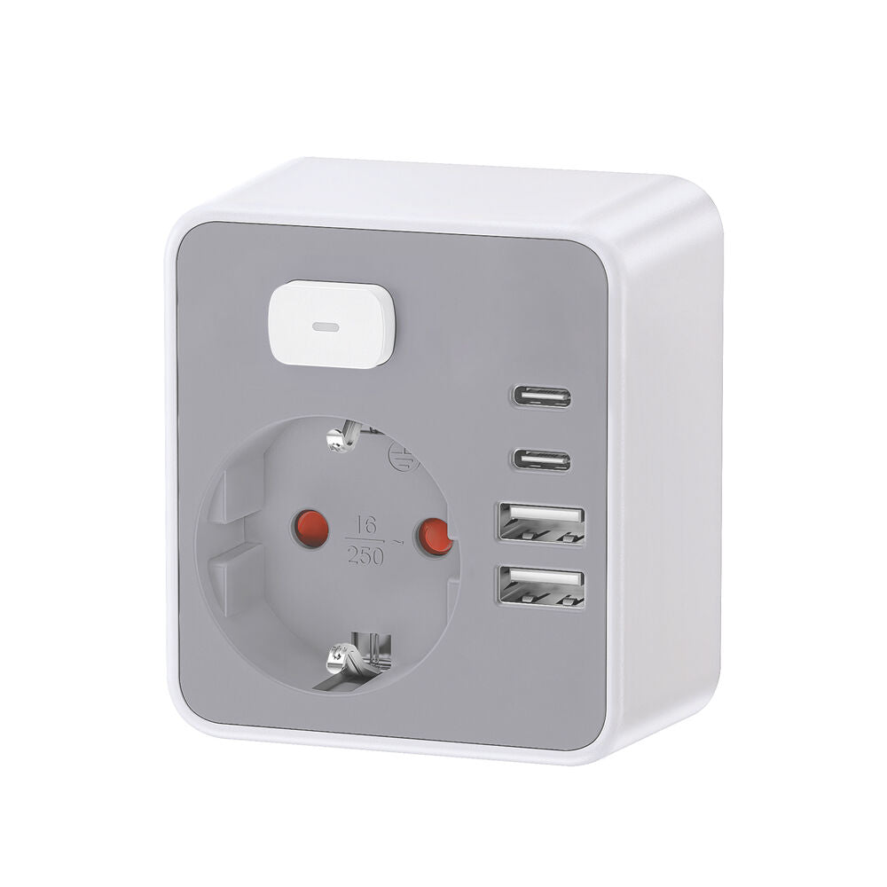 Technik Professional WG Elosztó Fali 1 utas + 2 x USB-C + 2 x USB-A + kapcsoló